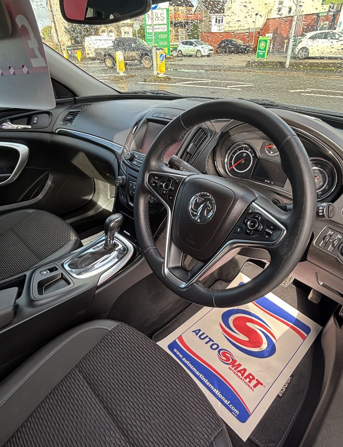 Insignia Vauxhall 2016