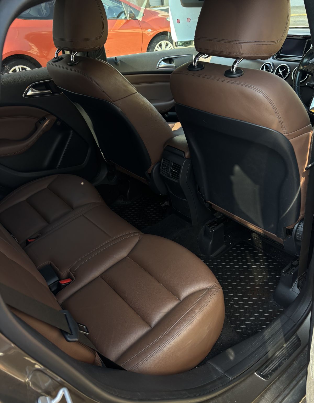 B-class Mercedes-benz 2012