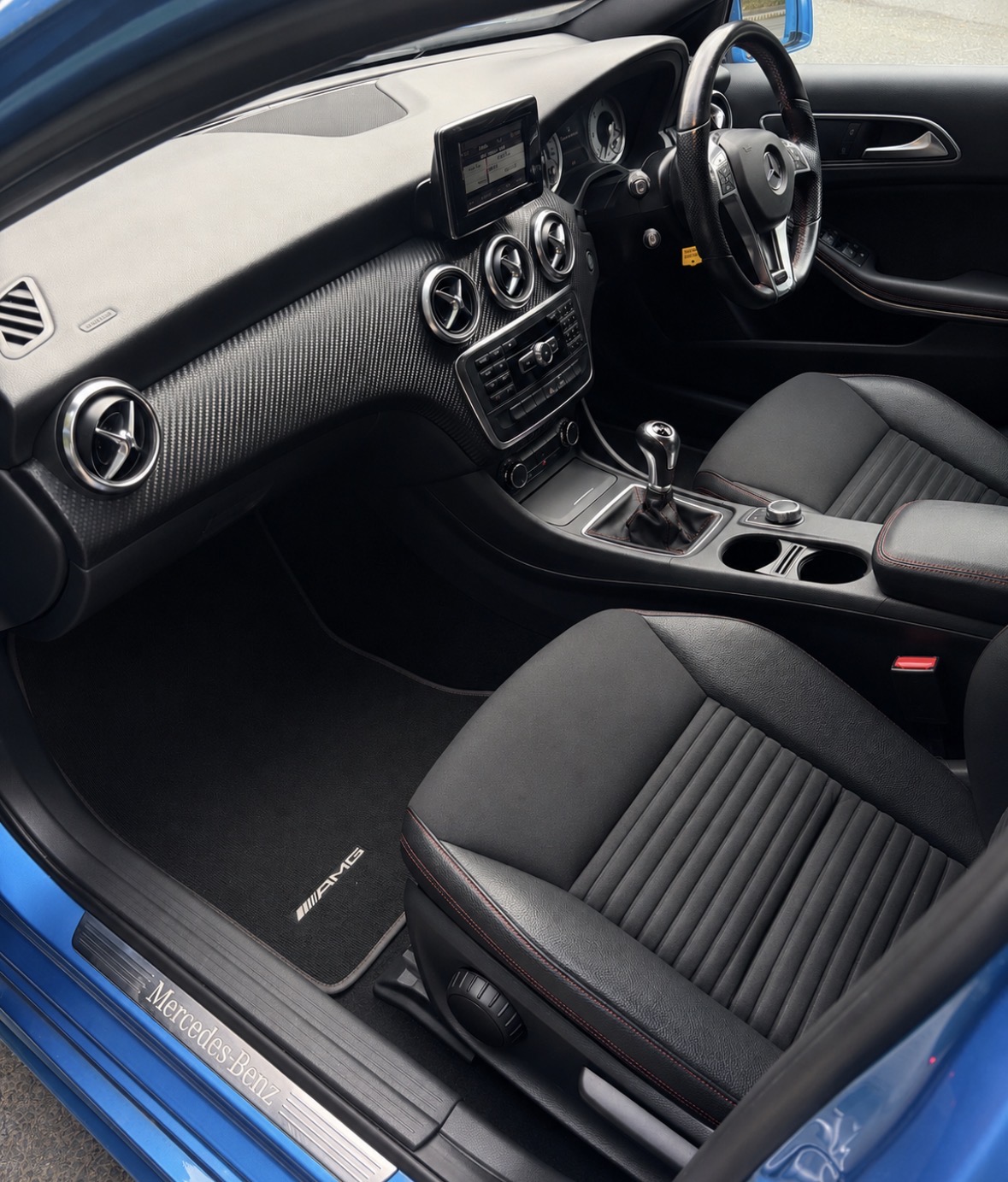 A-class Mercedes-benz A200 BlueEfficiency AMG Sport CDi